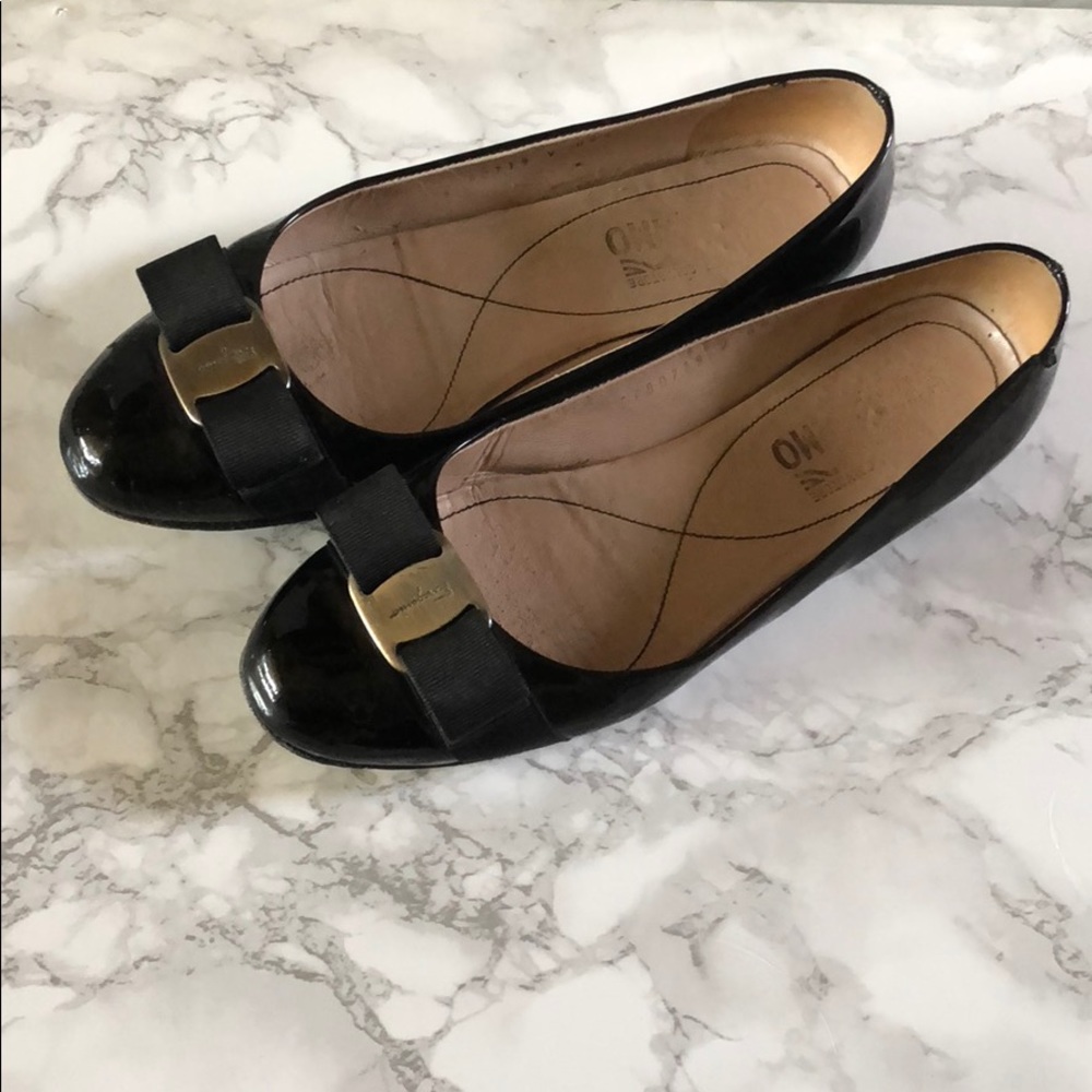 Salvatore Ferragamo Varina Patent Flat